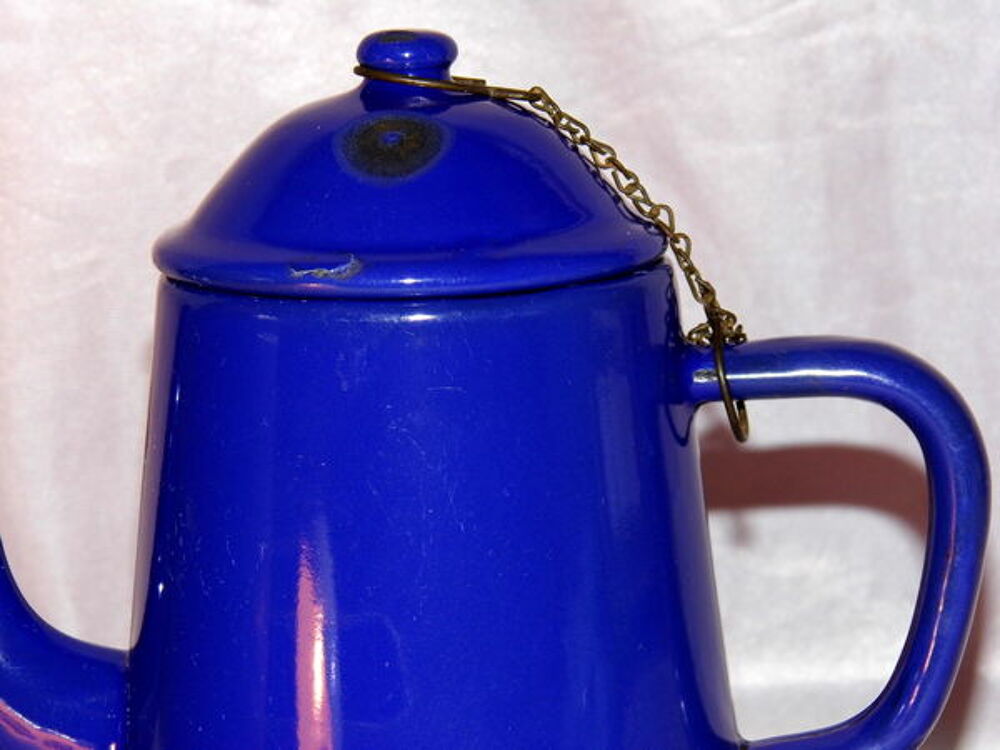 Ancienne CAFETIERE EMAILLEE bleue VINTAGE 