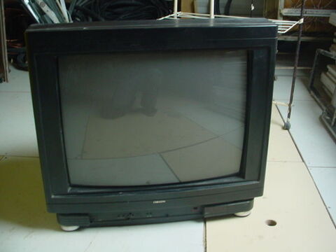 television
20 Montenescourt (62)