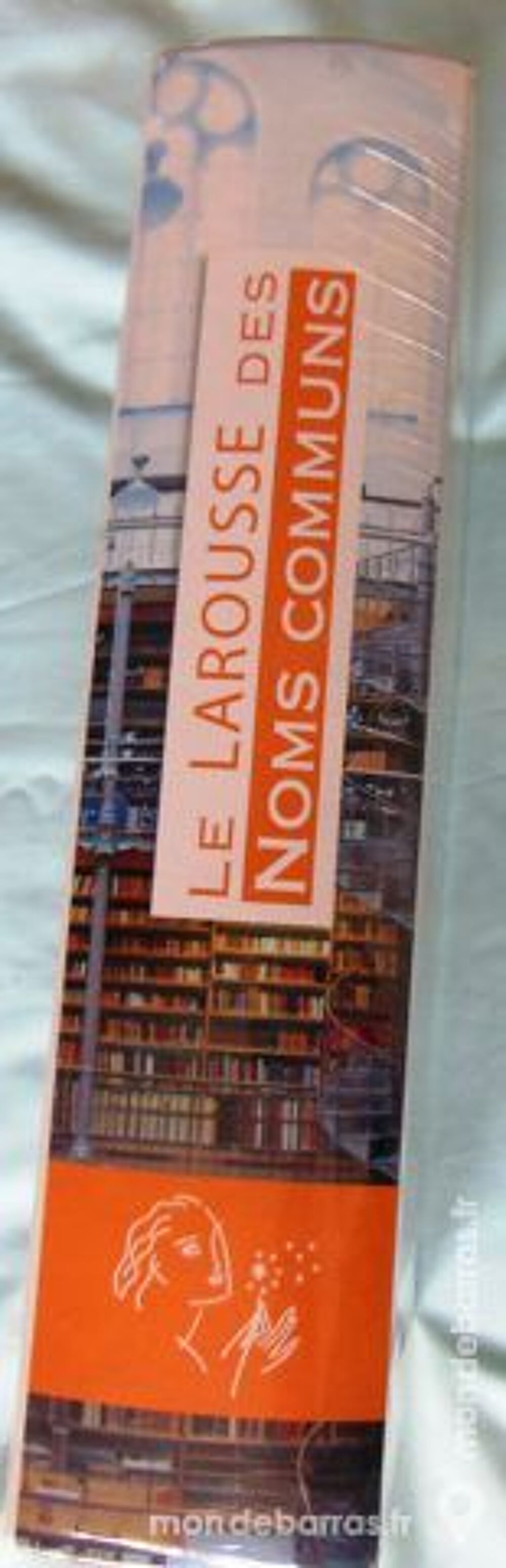 LE LAROUSSE DES NOMS COMMUNS Livres et BD