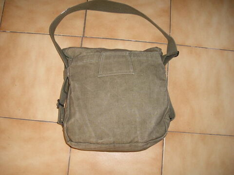 Sacoche de l'arme
15 Septmes-les-Vallons (13)