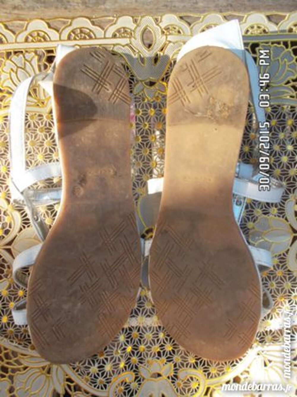 sandales blanches t.39*juste 3e*kiki60230 Chaussures