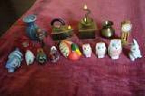 20 adorables figurines, cuivre, porcelaine etc 15 Paris 18 (75)