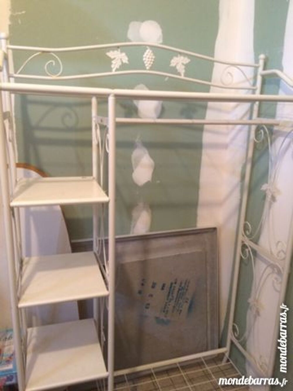 &Eacute;tag&egrave;re penderie Meubles
