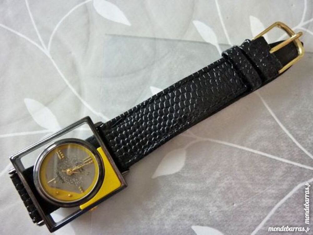 G&eacute;rard de R&eacute;aumont montre dame carr&eacute;e GDR0003 Bijoux et montres