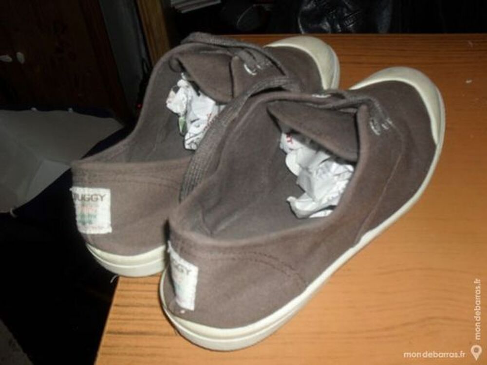 tennis toiler buggy pointure 38 bon etat Chaussures