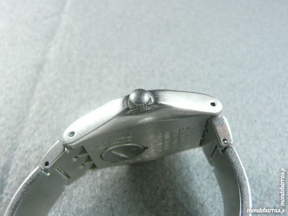 SWATCH 1999 UNISEXE collection SWA0020 Bijoux et montres