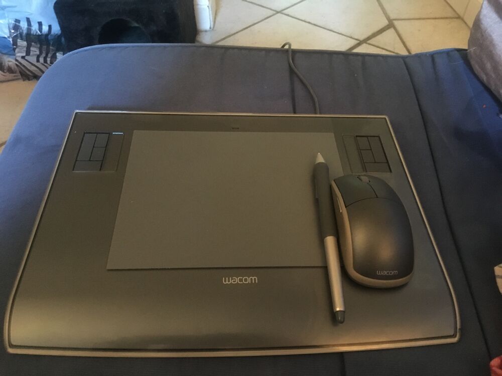 tablette graphique intuos ptz 630 Matériel informatique