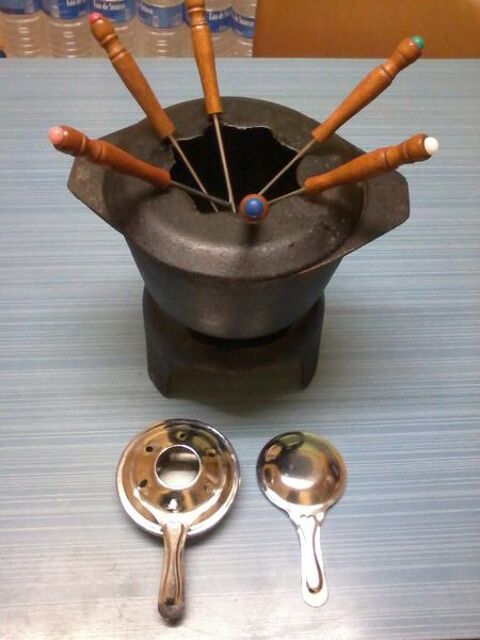 service a fondue en fonte 10 Briey (54)