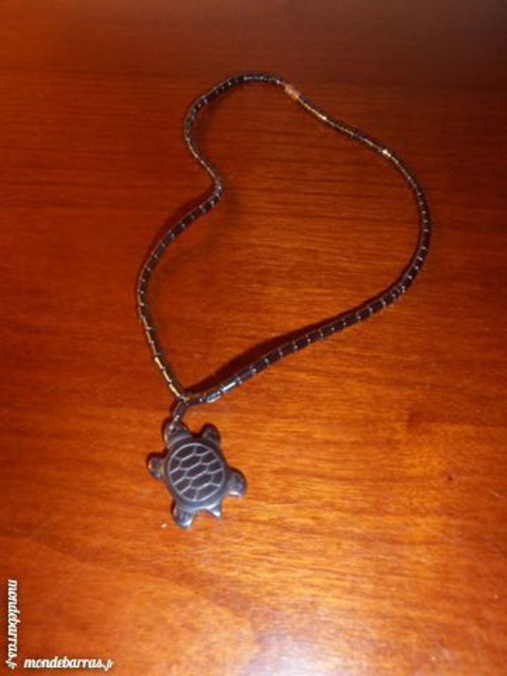 Collier hematite tortue (28) Bijoux et montres