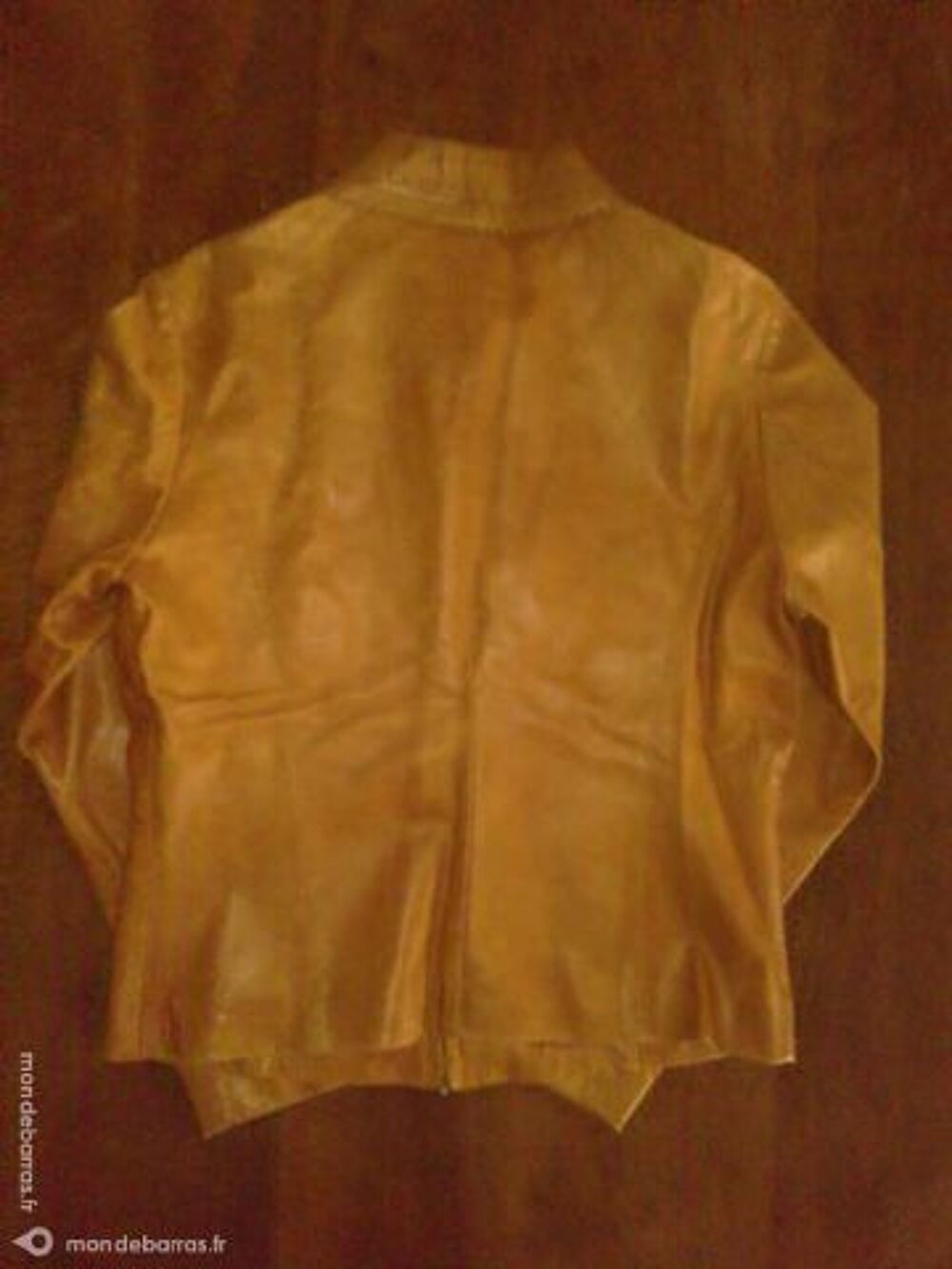 Veste en agneau taille 40 Vêtements