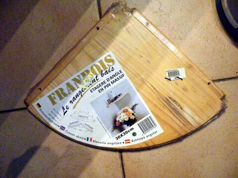 etagere d'angle neuve 5 Viriat (01)