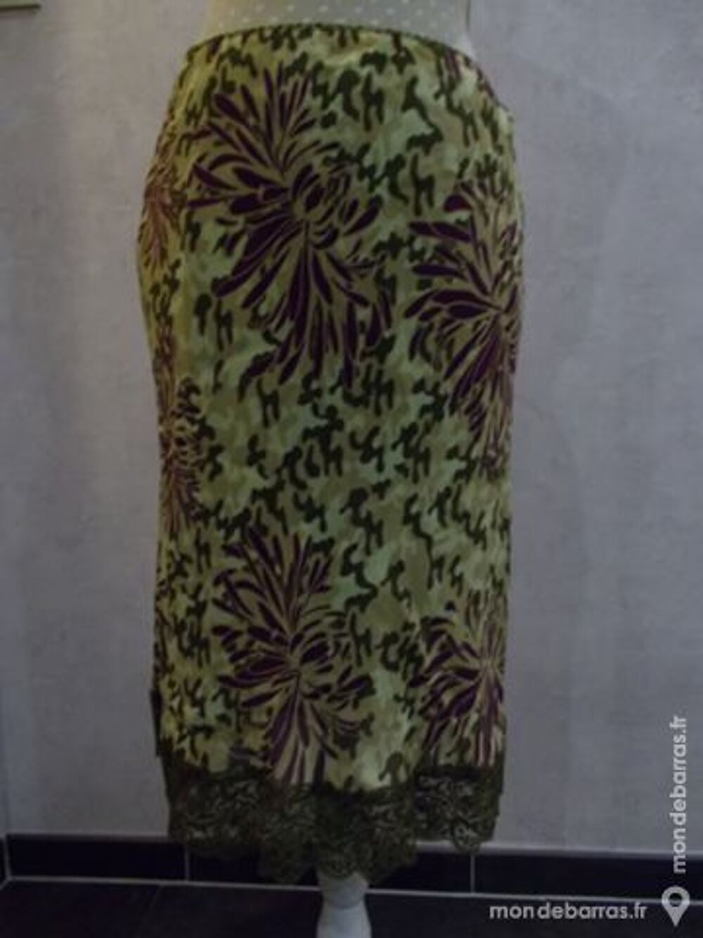JUPE ALAIN MANOUKIAN T. 40 Vêtements