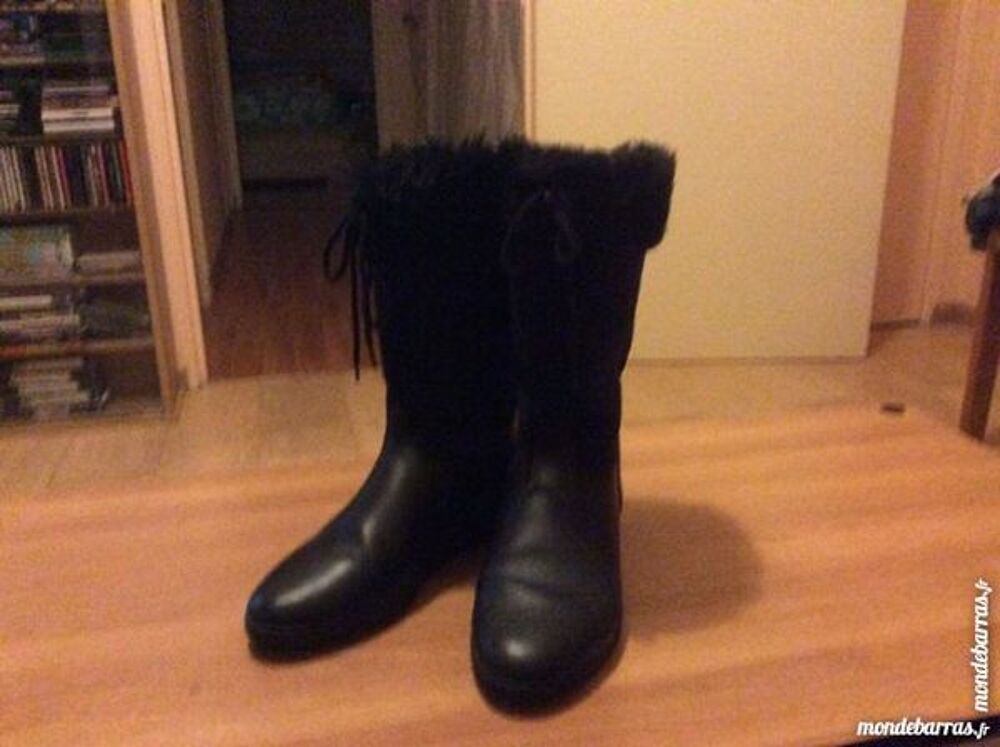 bottines molletonn&eacute;es Chaussures