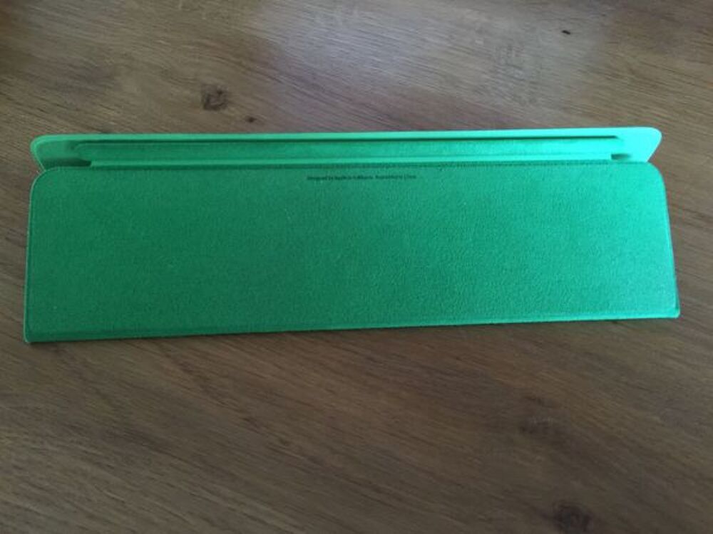 smart cover IPAD Téléphones et tablettes