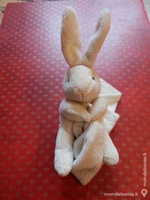 Doudou lapin 2 La Garenne-Colombes (92)