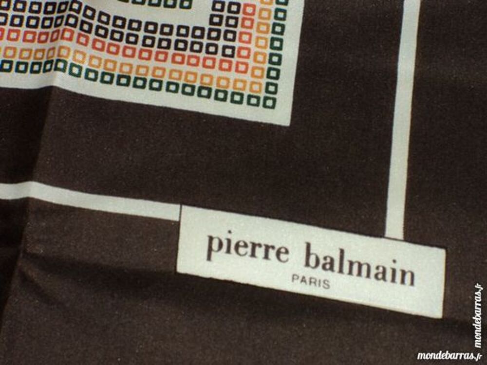 FOULARD en SOIE BALMAIN Bijoux et montres