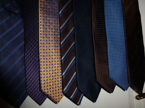 CRAVATES en soie et polyester 10 Doussard (74)