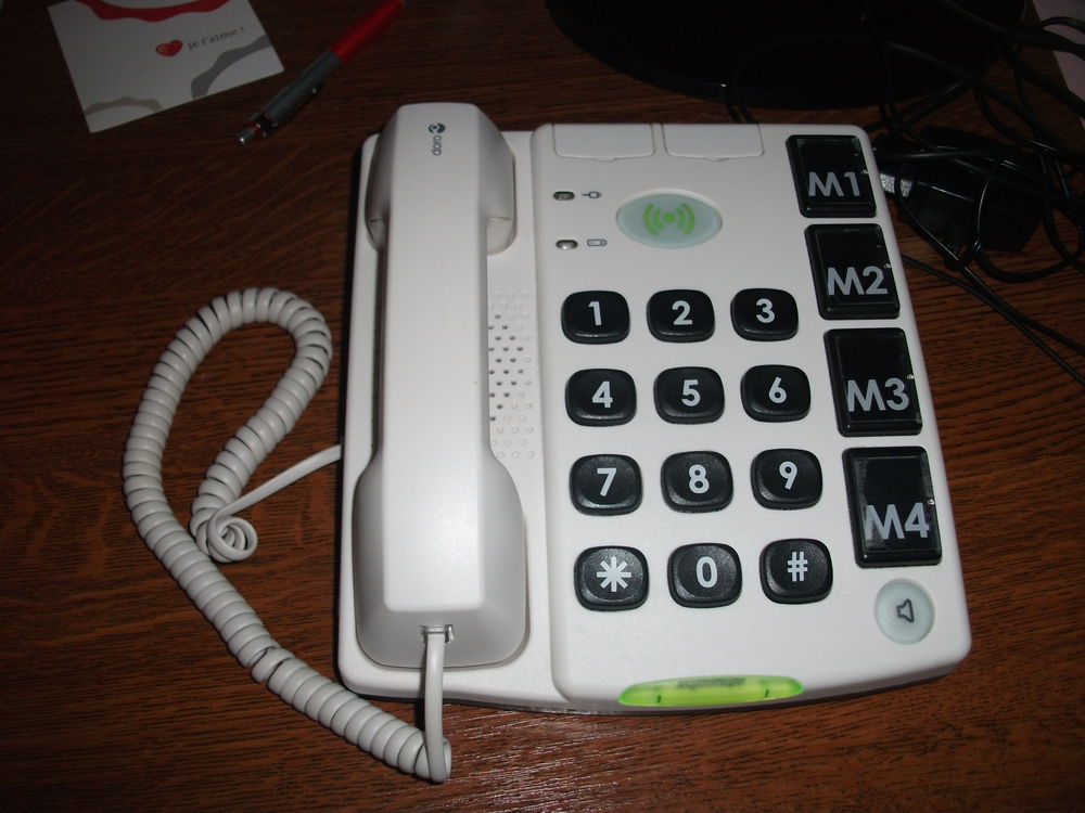 t&eacute;l&eacute;phone fixe Téléphones et tablettes