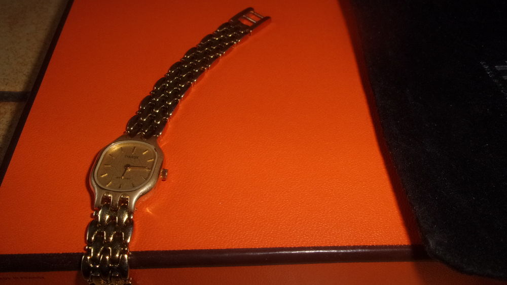 MONTRE LADIES TISSOT VINTAGE STYLIST QUARTZ Bijoux et montres