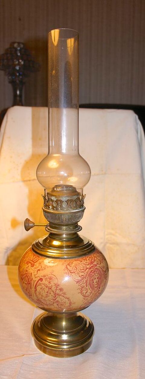 Lampe a ptrole en cramique d'poque 70 Courcouronnes (91)