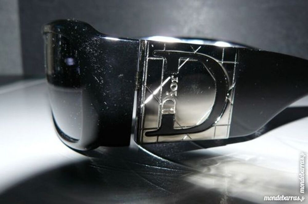 monture solaire Dior Bijoux et montres