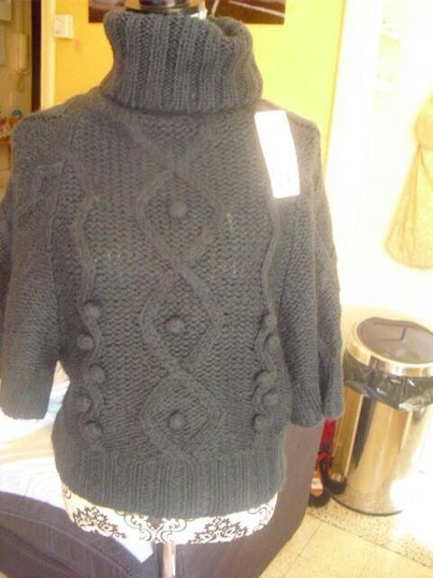 pull grosses maillesa motifs  NEUF gros col roul� taille 38 10 Lyon 5 (69)