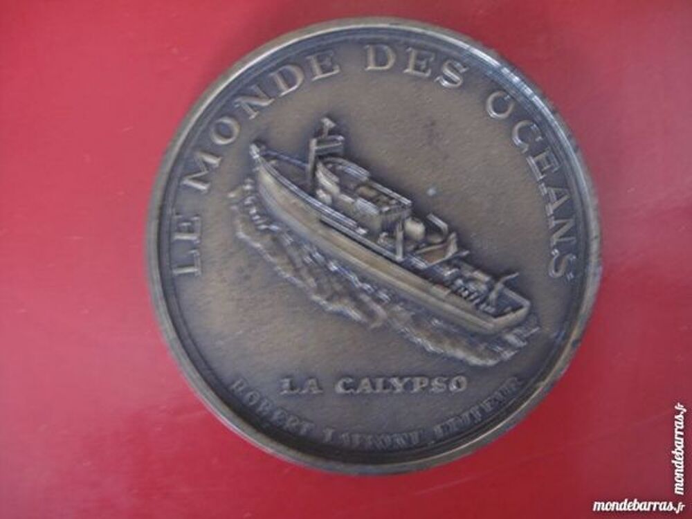 M&eacute;daille bronze Commandant Cousteau 