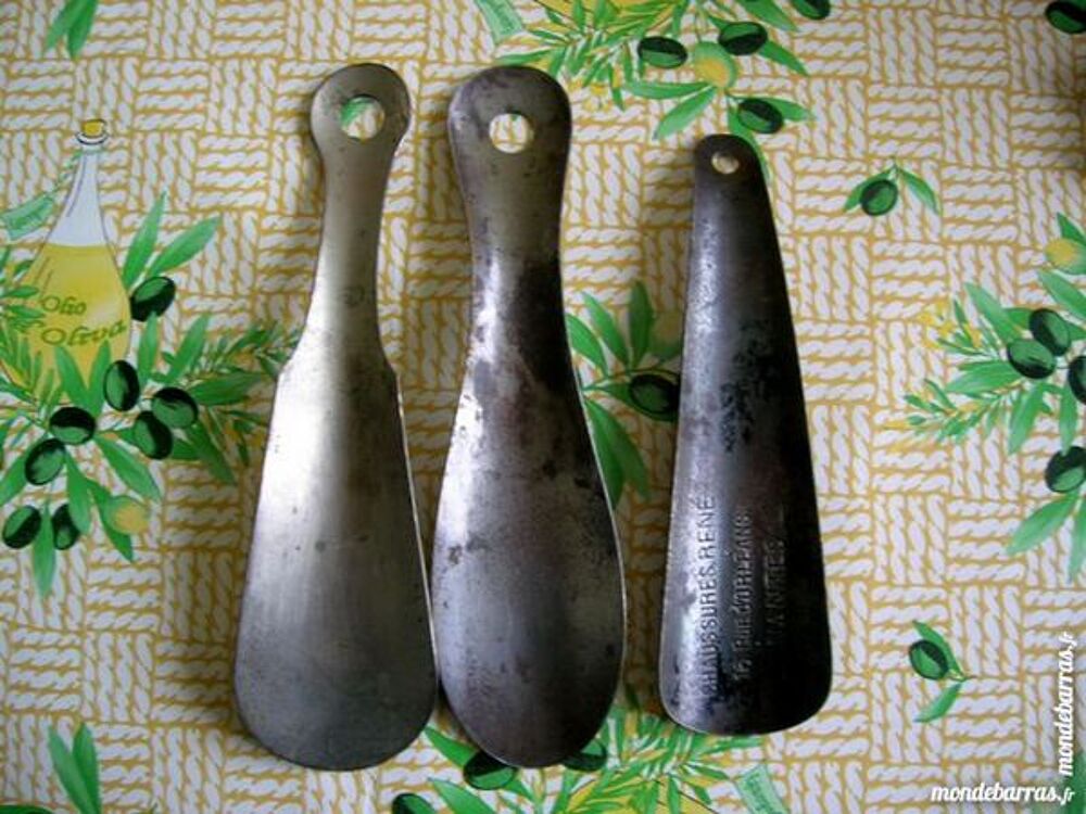 Lot de 3 CHAUSSE PIEDS ANCIENS 