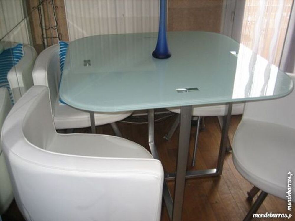 ENSEMBLE TABLE ET CHAISES Meubles