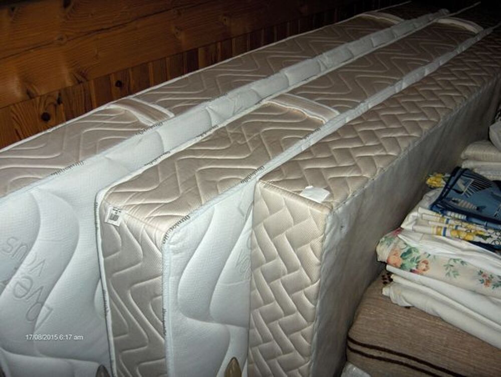 matelas,sommiers dunloppilo tr&egrave;s ferme+tetede lit Meubles