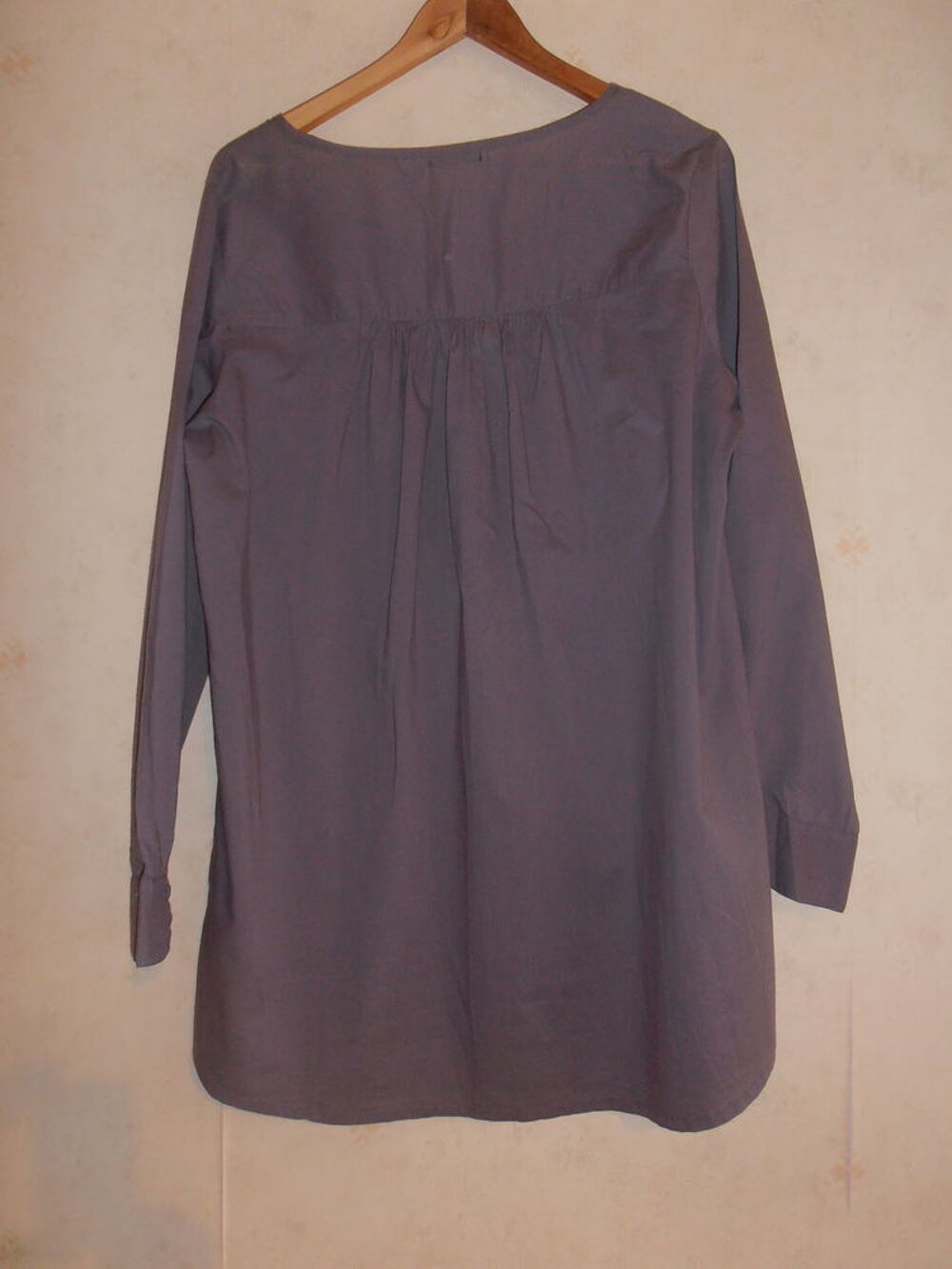 Tunique smock&eacute;e violine (80) Vêtements