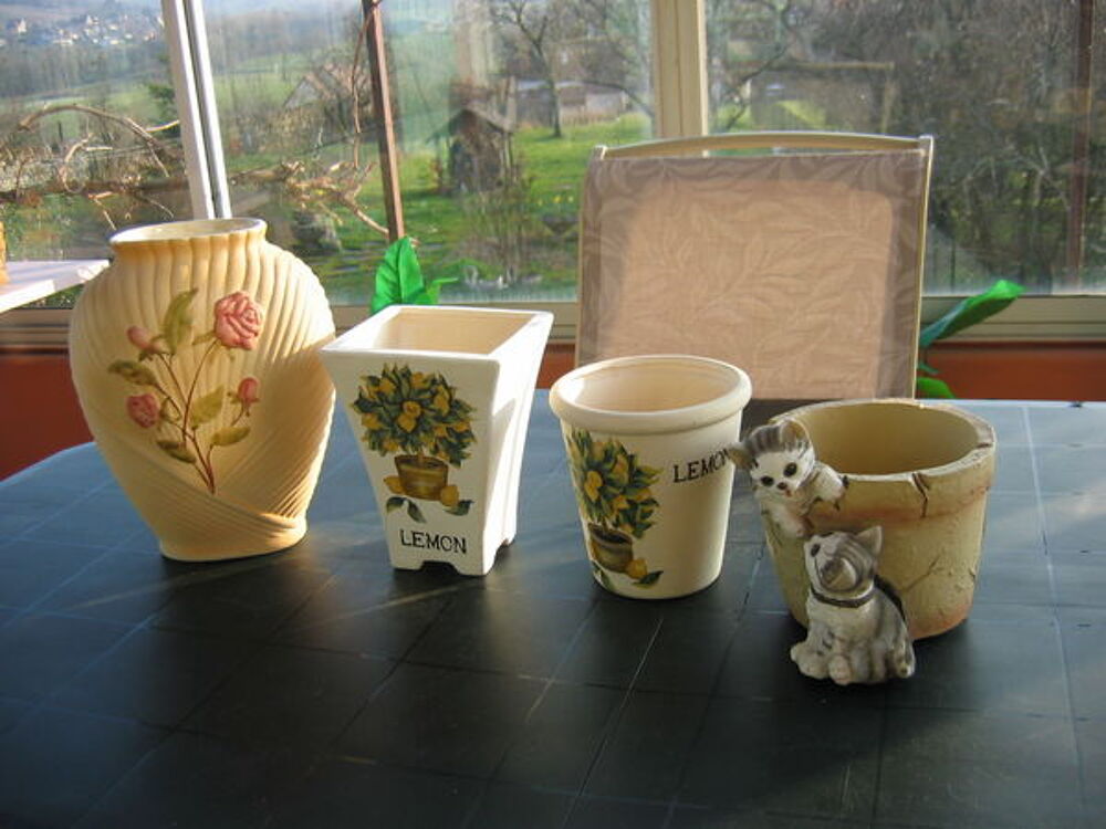 Lot de 4 pots et vase &agrave; fleurs Décoration