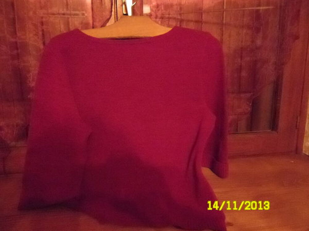 pull rouge Vêtements