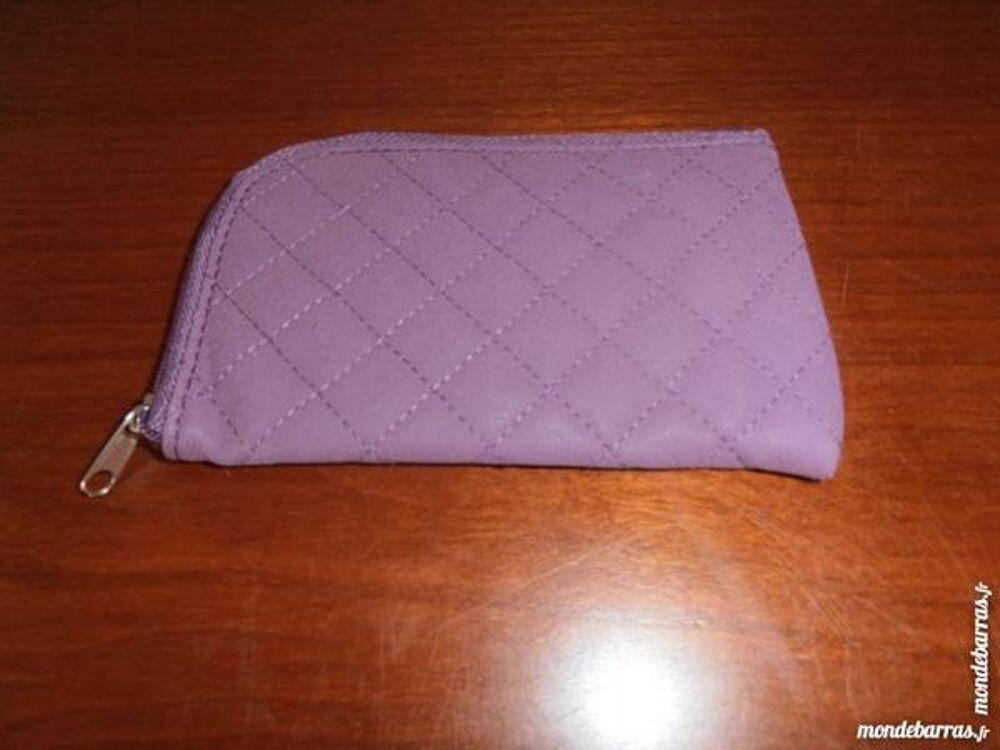 Pochette Iphone violine Téléphones et tablettes