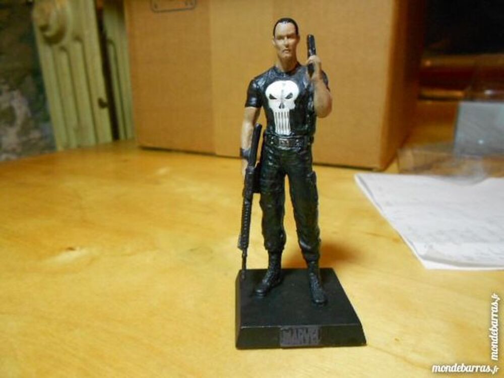 FIGURINE EAGLEMOSS MARVEL N&deg;19 LE PUNISHER 