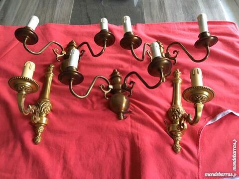 lot de 5 appliques dont 2 signe paris 25 Maromme (76)