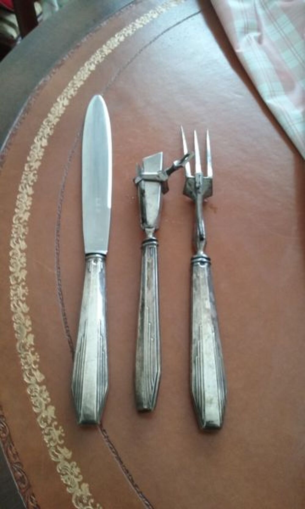 Service &agrave; d&eacute;couper le gigot argent&eacute; Décoration
