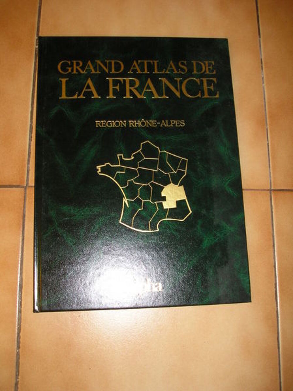 3 volumes de la collection GRAND ATLAS DE LA FRANCE.
Livres et BD