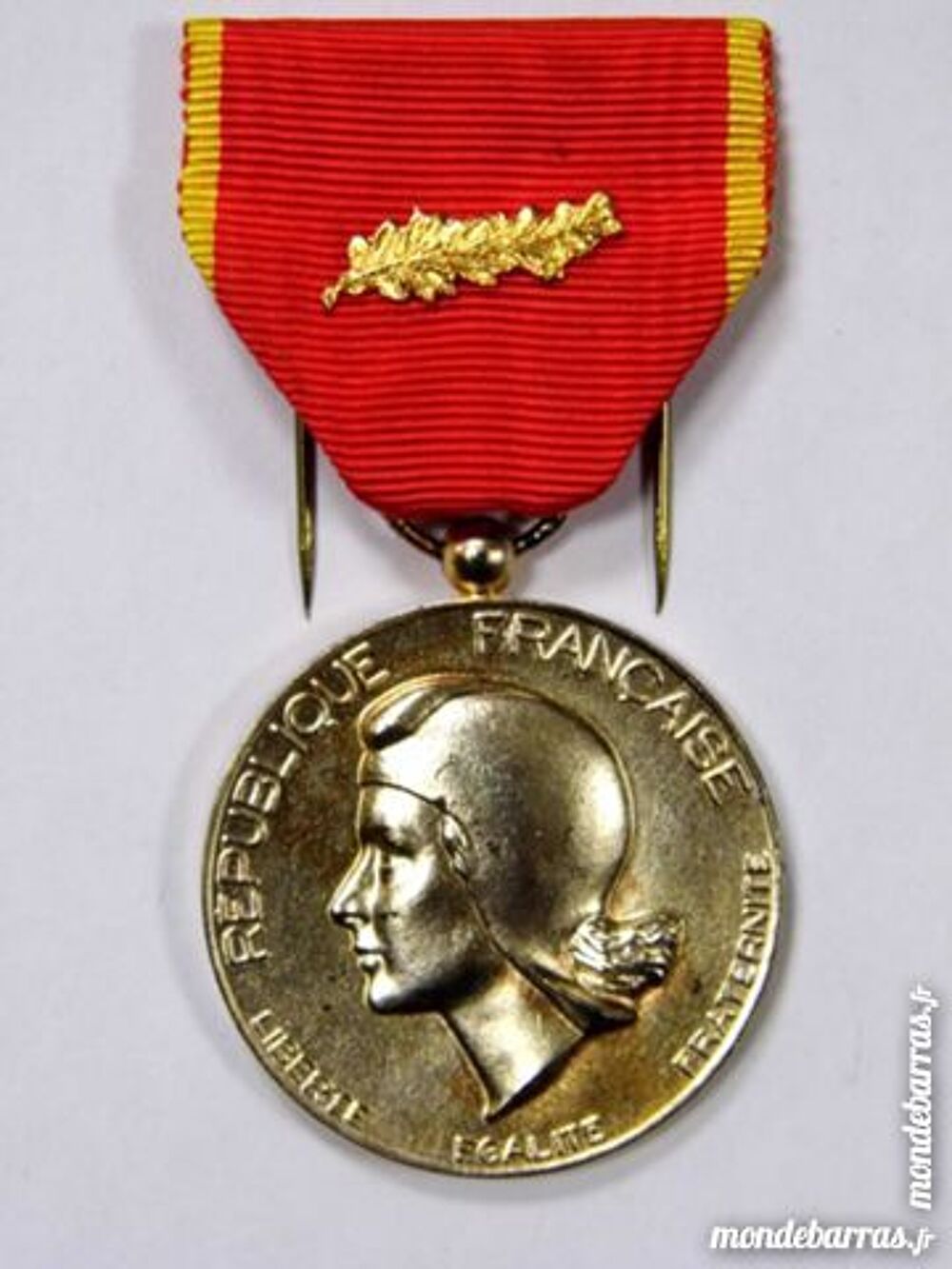 M&eacute;daille insigne soci&eacute;t&eacute; industrielle de l'est Décoration