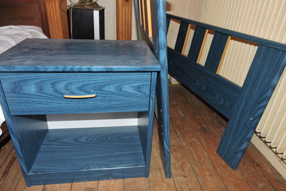 lit en bois bleu Mobilier enfants