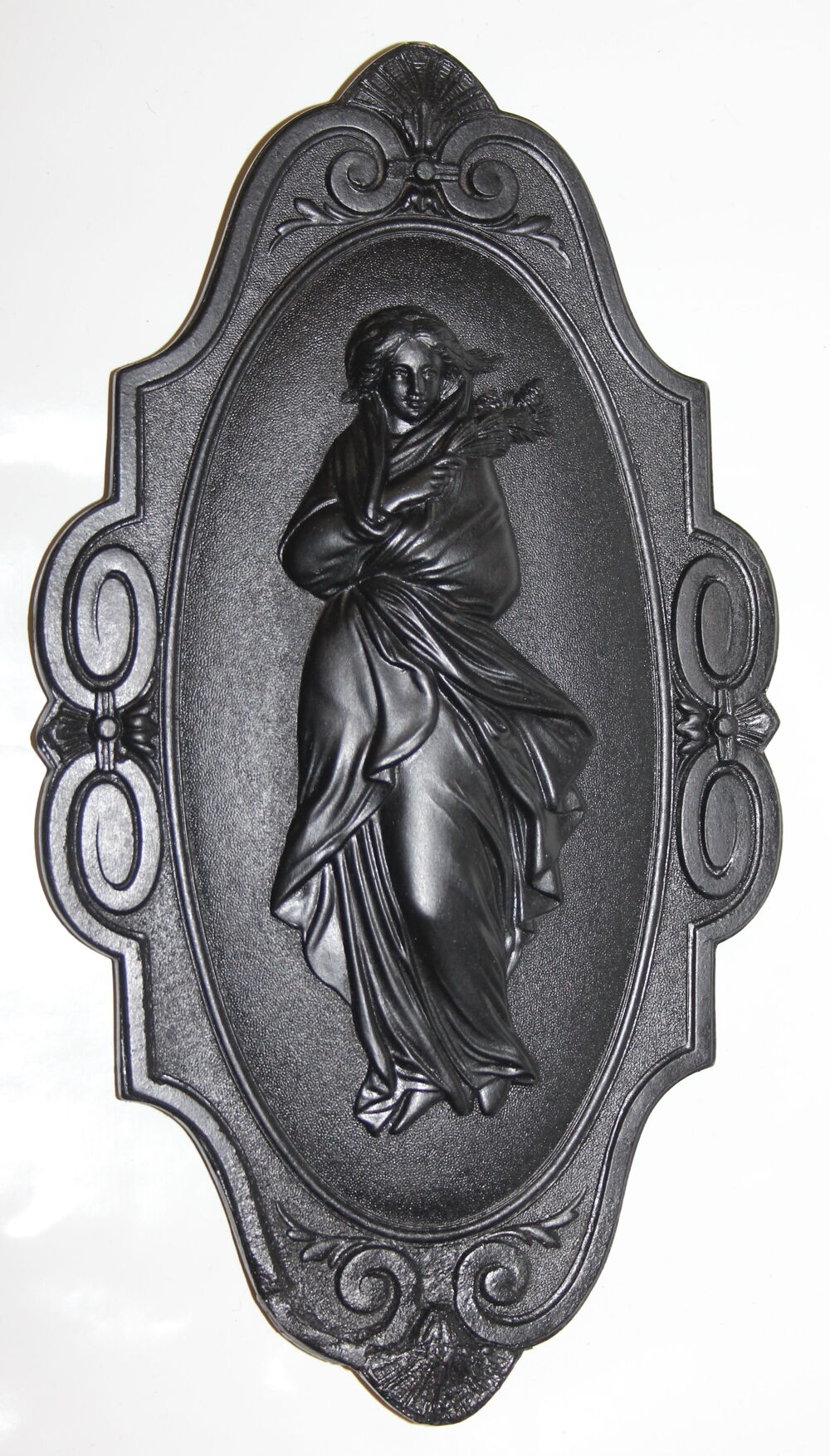 plaque en &eacute;bonite gutta percha l'HIVER 