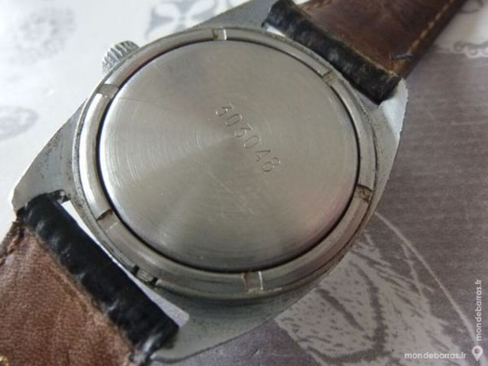 SEKONDA montre Russe m&eacute;canique RUS0071 Bijoux et montres
