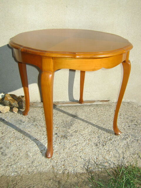 Table ronde Louis XV 100 Chtellerault (86)