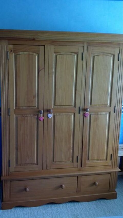 Chambre pin massif ensemble ou en pices dtaches 108 Bourg-en-Bresse (01)