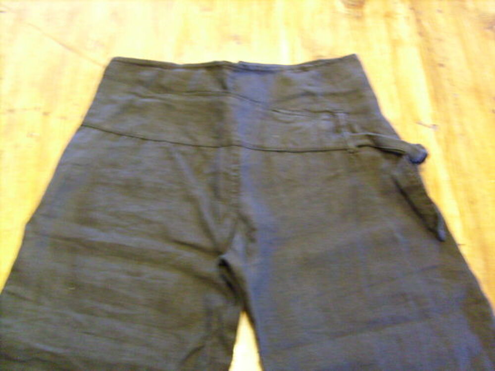 Pantalon large lin 36-38
Vêtements