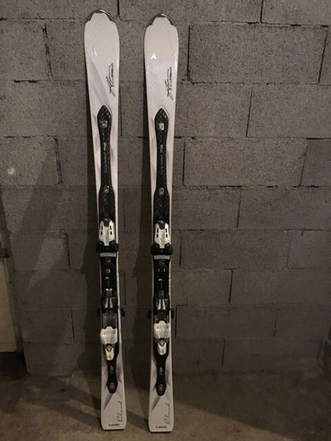 skis femme Atomic modele cloud 260 Saint-Martin-de-la-Cluze (38)