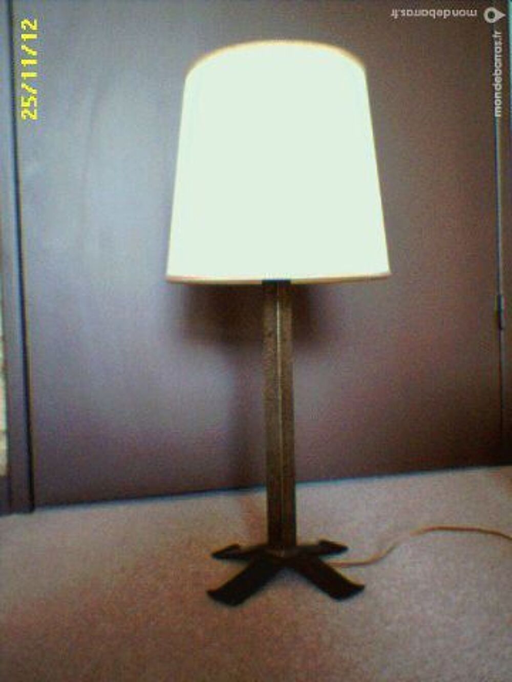 Lampe fer forg&eacute; Décoration