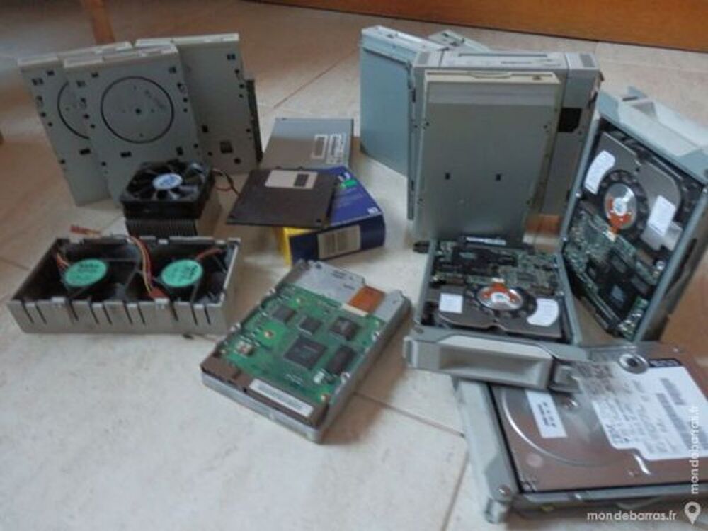 Disques durs - Lecteurs disquettes -Ventillateurs Matériel informatique