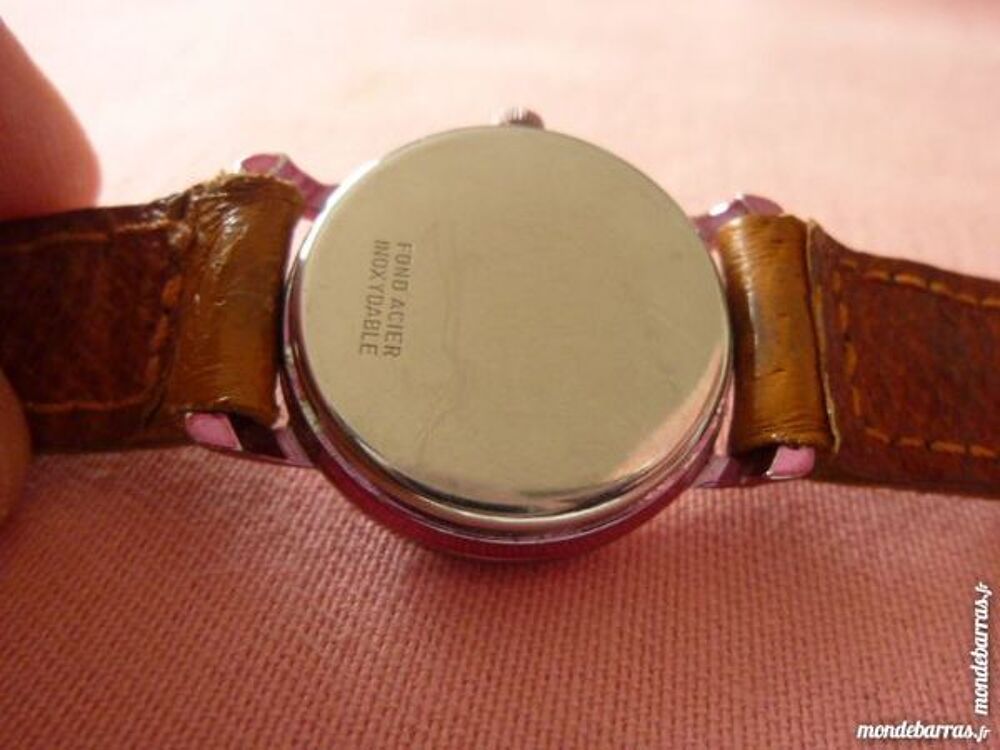 Jean Pierre RIVES PARIS montre dame DIV0133 Bijoux et montres