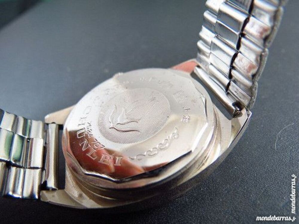 CHUNLEI montre Chinoise m&eacute;canique DIV0412 Bijoux et montres